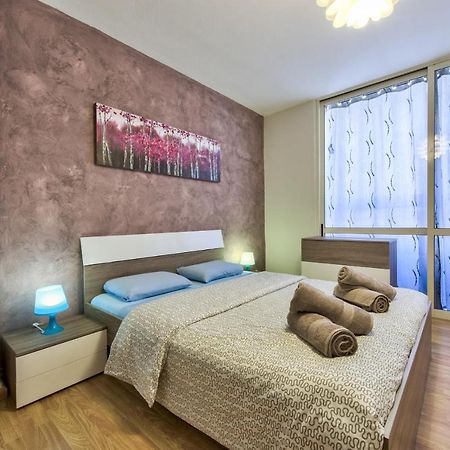 Spinola Court - Stunning Seaview Apartment & Penthouse On Spinola Bay By Shortletsmalta Saint Julian's Exterior foto
