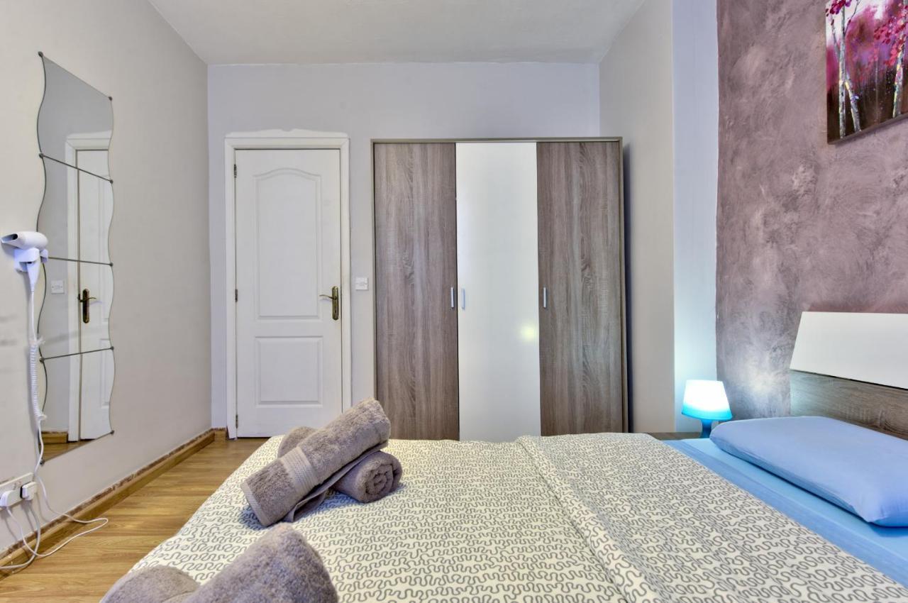 Spinola Court - Stunning Seaview Apartment & Penthouse On Spinola Bay By Shortletsmalta Saint Julian's Exterior foto