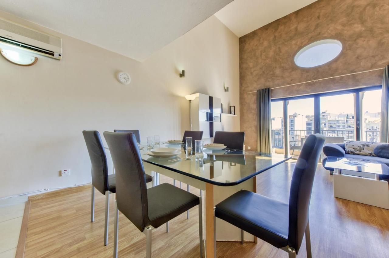 Spinola Court - Stunning Seaview Apartment & Penthouse On Spinola Bay By Shortletsmalta Saint Julian's Exterior foto