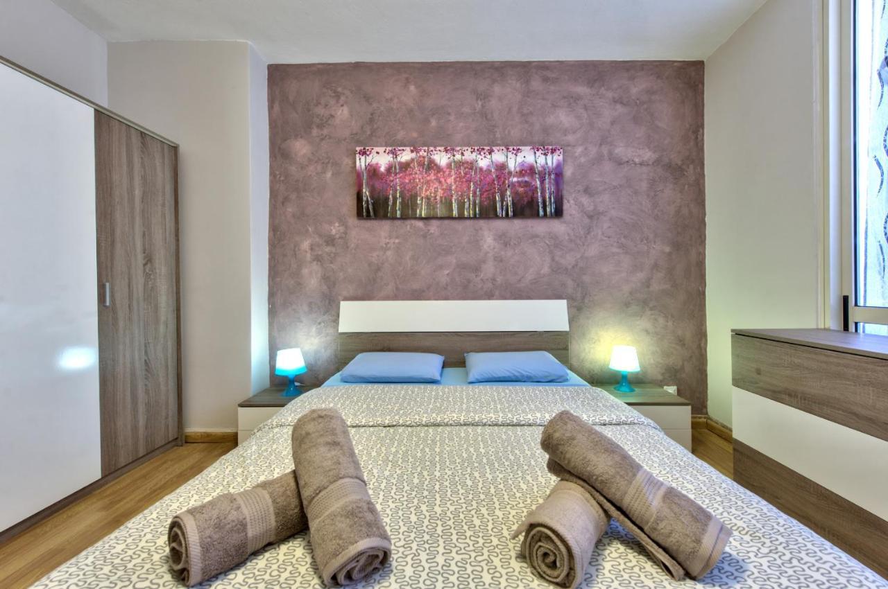 Spinola Court - Stunning Seaview Apartment & Penthouse On Spinola Bay By Shortletsmalta Saint Julian's Exterior foto